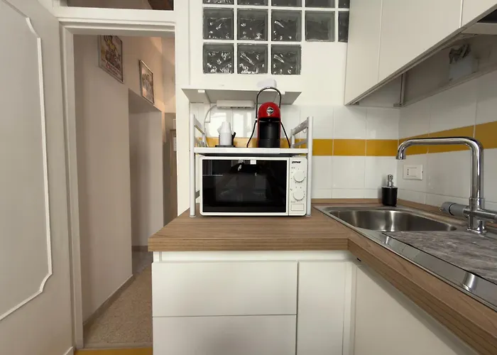 Apartment Bocaccio's - 2 Min From Trevi Fountain Rome